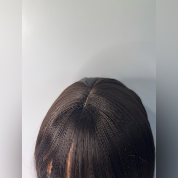 Straight Brown Wig with Bangs for Women – Natural Looking Medium Length - Picture 5 of 9